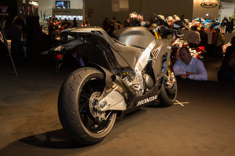 Illustration for article titled 2015 Honda RC213V-S: It Really Is A MotoGP Bike With A License Plate